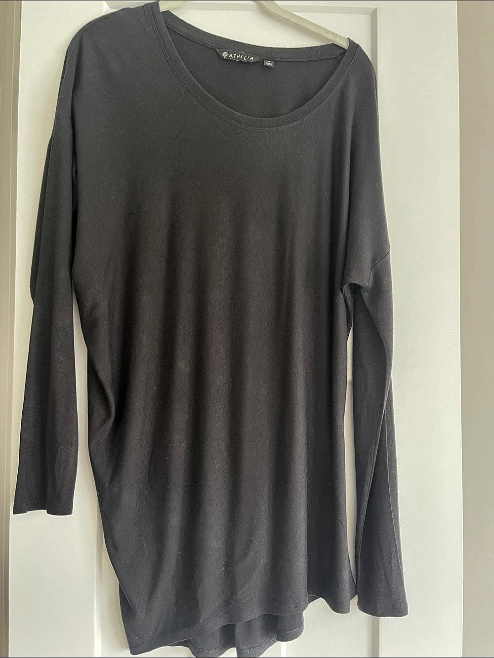 Athleta Long Sleeve Tunic in Black Size Small